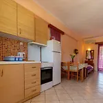 Evaggelia アパート
